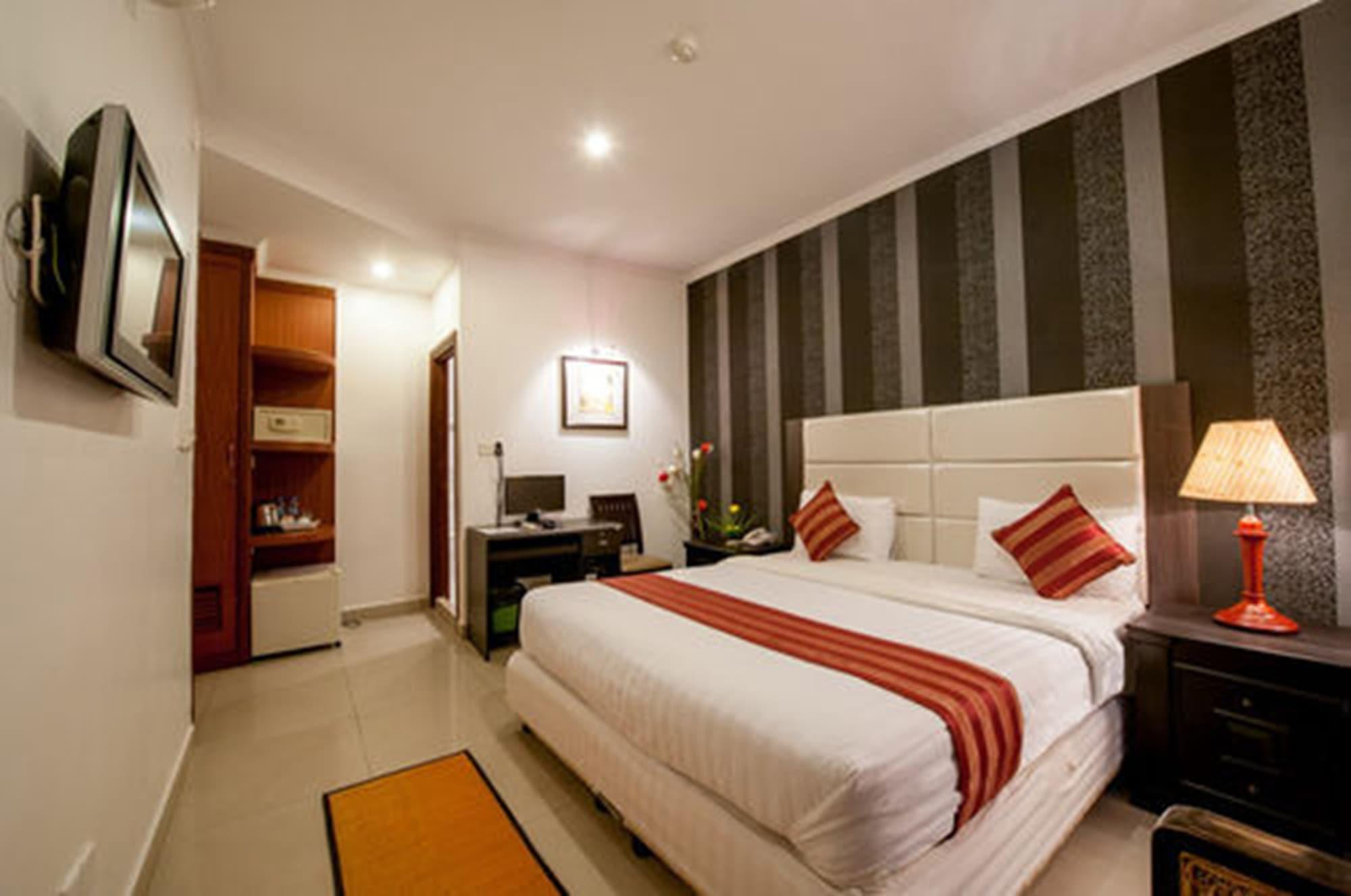 City Centre Hotel Phnom Penh Exterior foto